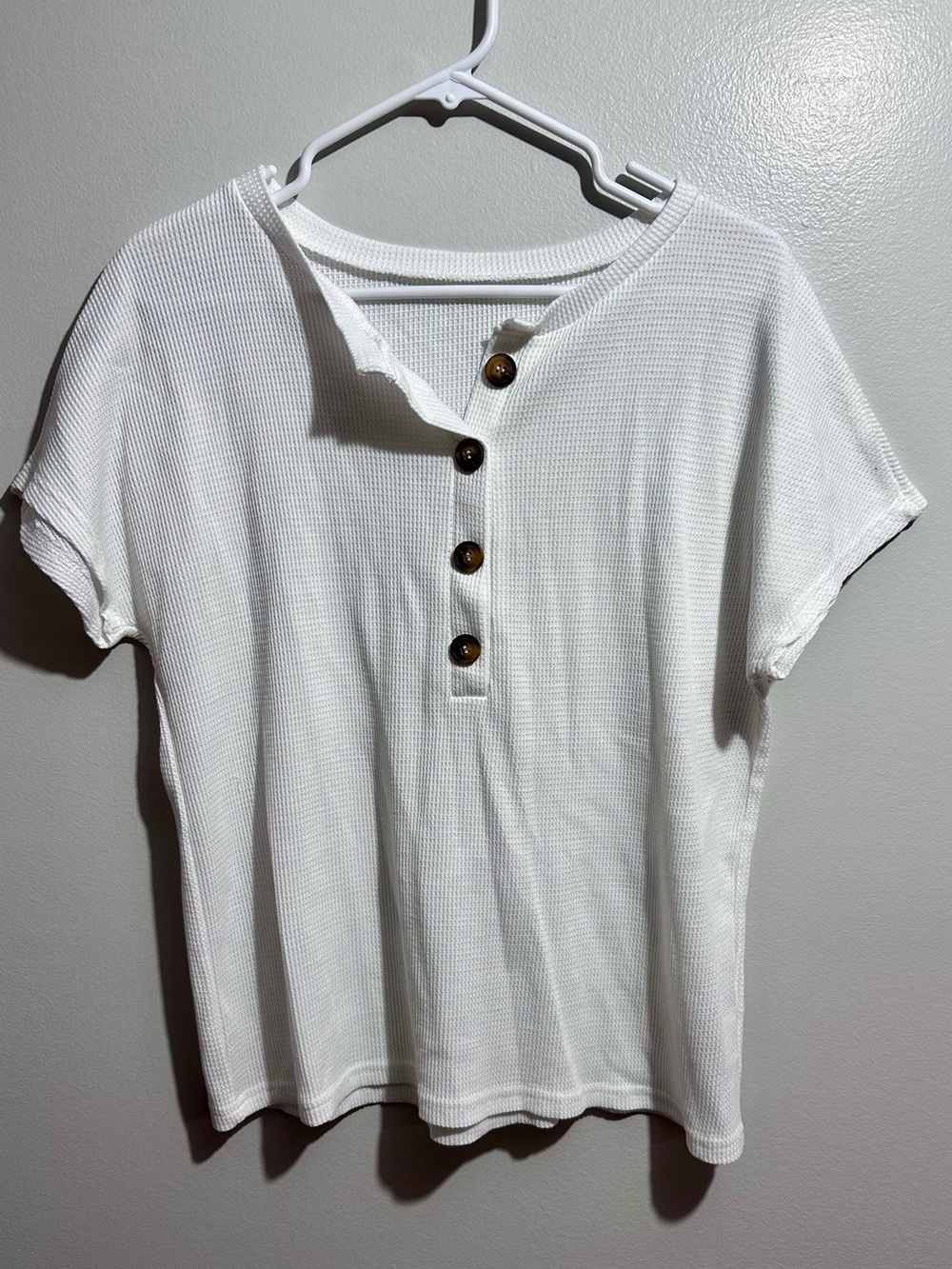 SHEIN White Waffle-Knit Henley with Brown Buttons Size S (1288)